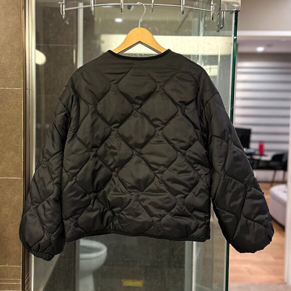 NLT Nubi Boxy Oversized Quilted Bubble Sleeve Jacket (Black) - Picture 9 of 16